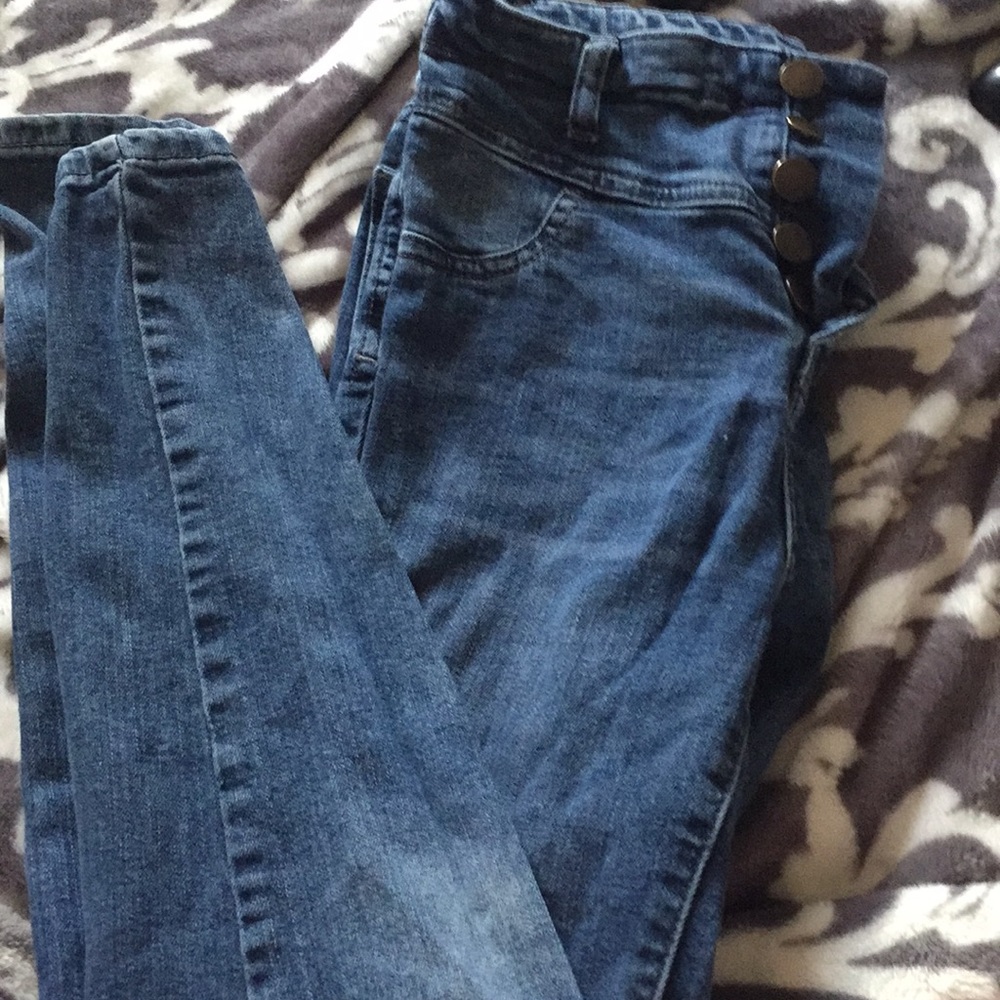 Refuge high waisted button skinny jeans